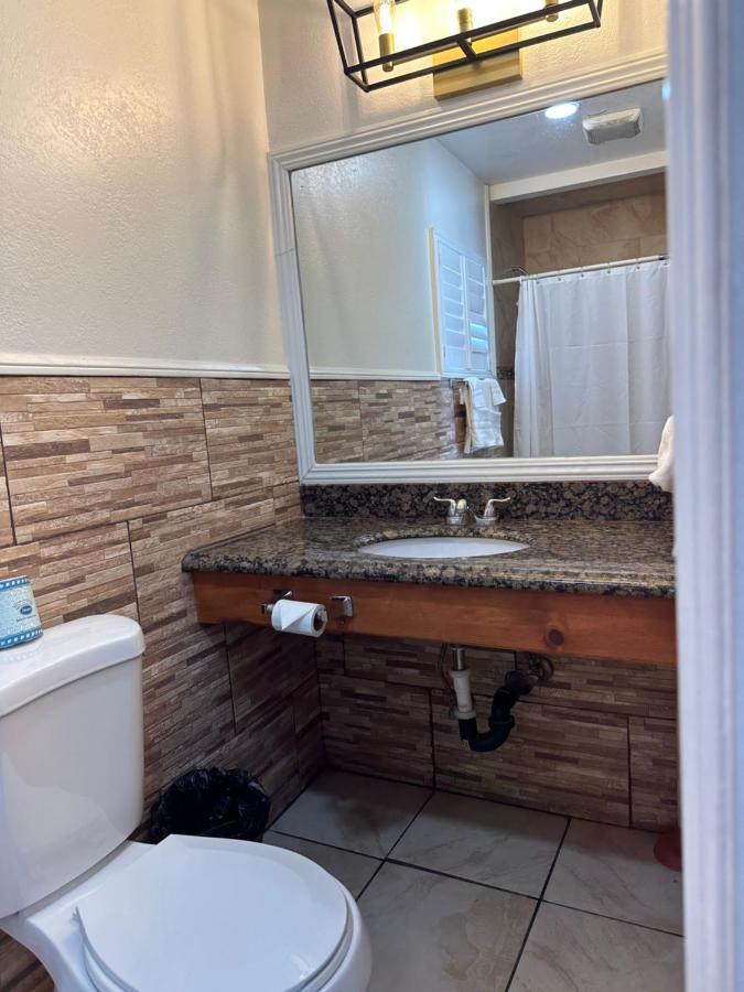 Bartlett Motel Lomita ภายนอก รูปภาพ
