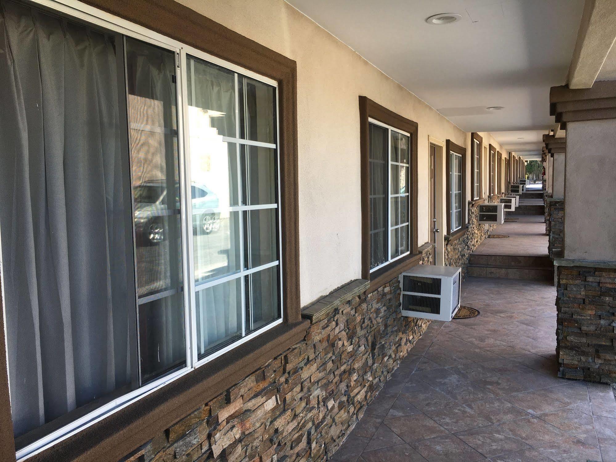 Bartlett Motel Lomita ภายนอก รูปภาพ
