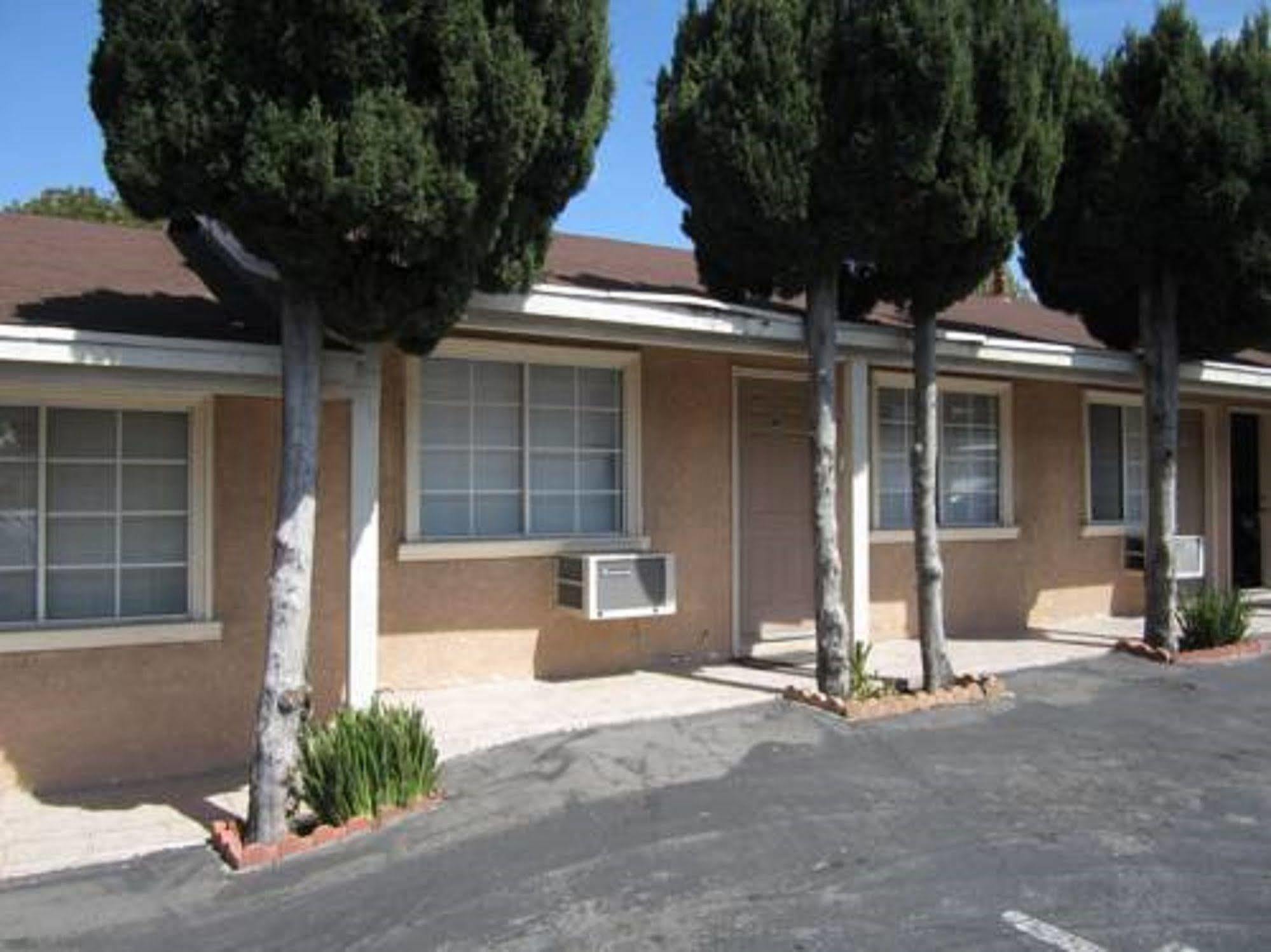 Bartlett Motel Lomita ภายนอก รูปภาพ